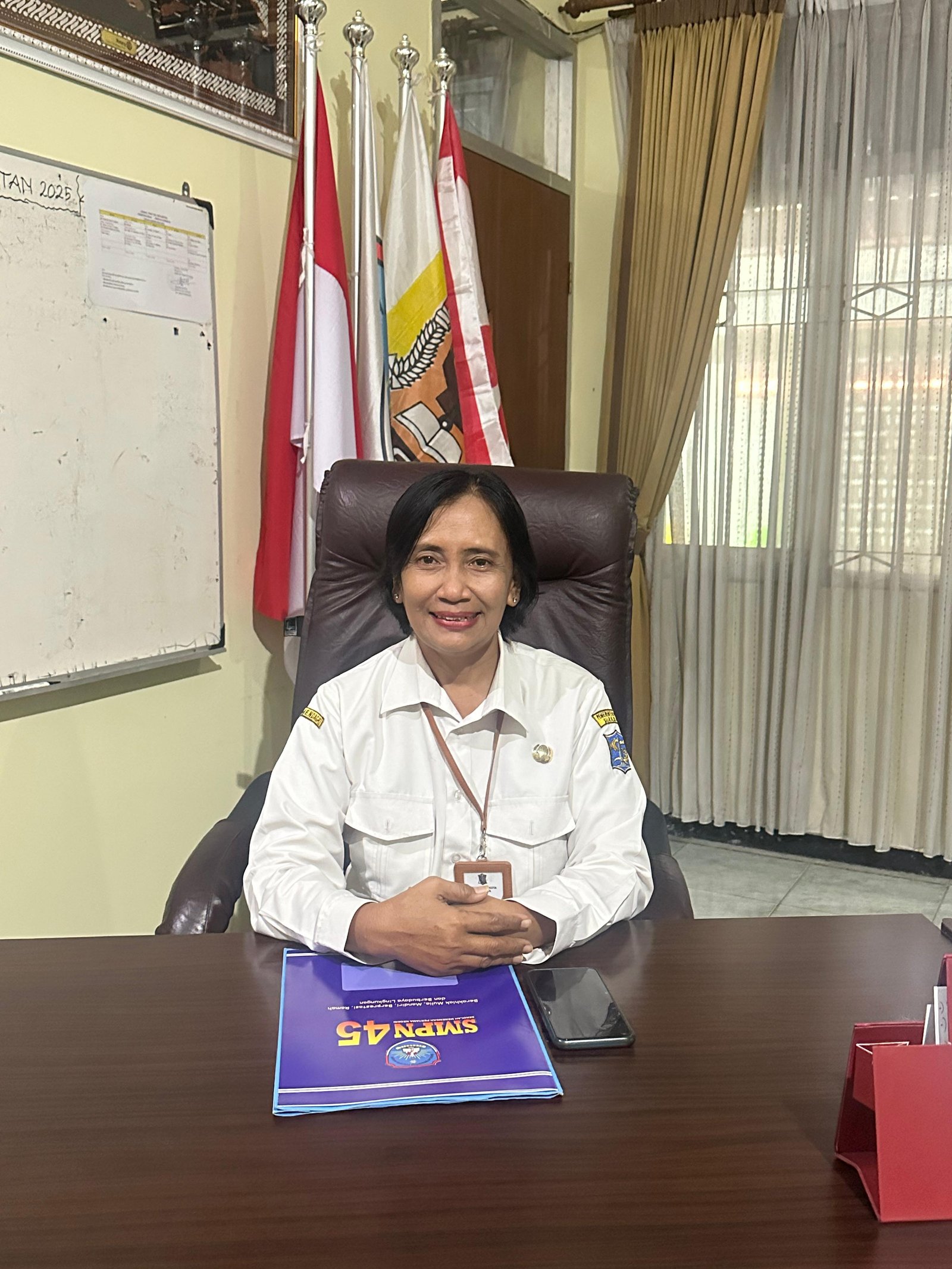 Kepala Sekolah SMPN 45 Surabaya
